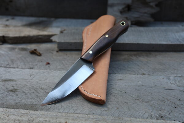 Semi Skinner Hunting Knife